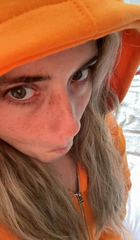 巨乳ブルネットオンリーファンズ ポルノ 写真