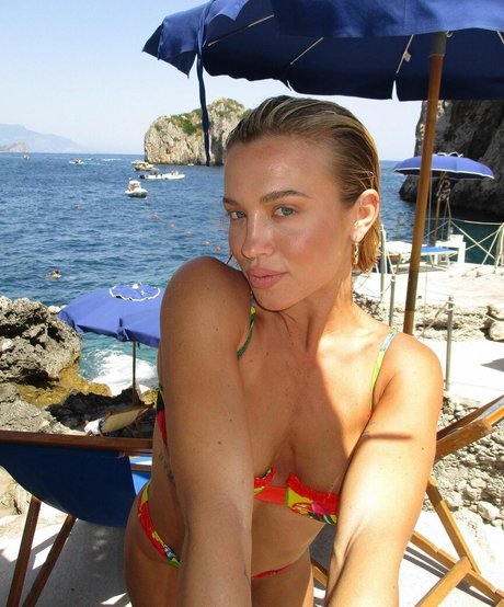 Tammy Hembrow xxxポルノスター 画像