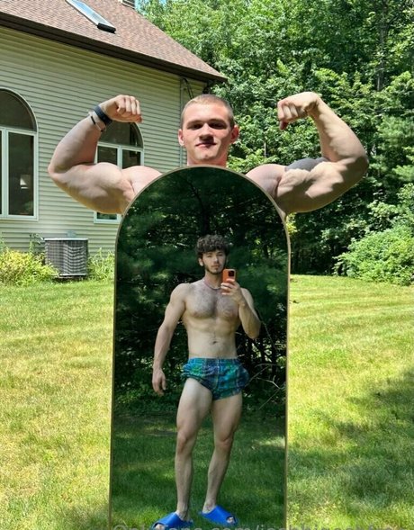 joshbigoshfree 美しいモデル 画像