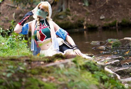 CrystAAHHL 素敵なモデル 画像