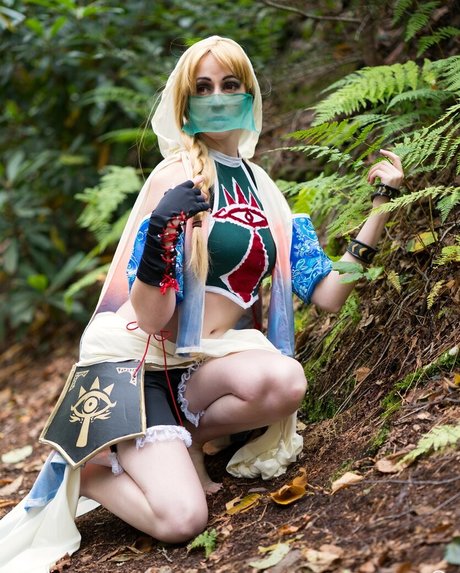 CrystAAHHL ポルノスター 美しい 写真