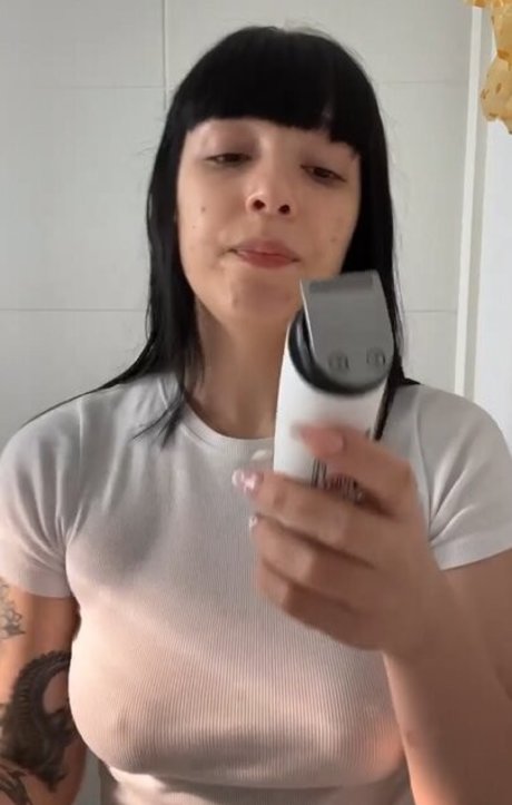 プールファックOnlyFans 裸 アーカイブ