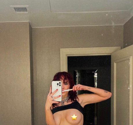 Taylor Upsahl 最高の女優 アーカイブ