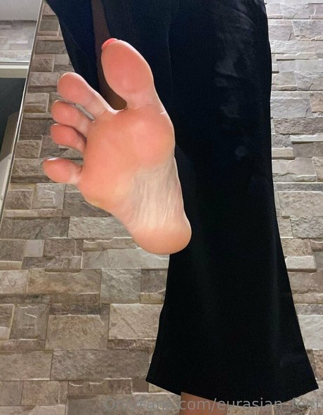 巨乳 パイズリ OnlyFans エロチック 写真