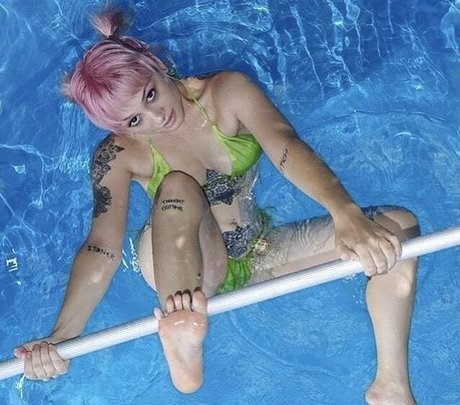 ブルネットの猫OnlyFans ホットxxx 写真