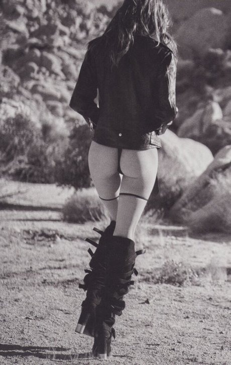 BBW パウグ オンリーファンズ 無料ポルノ 写真