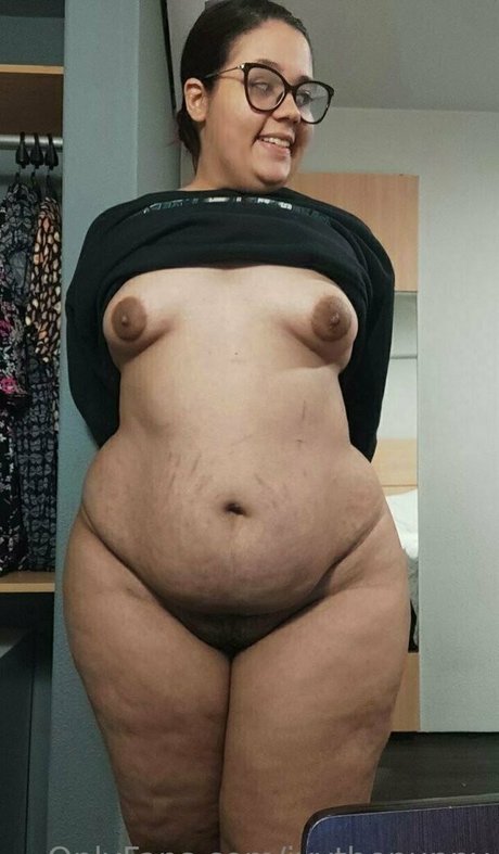 ivythepuppy セクシーなスター 写真