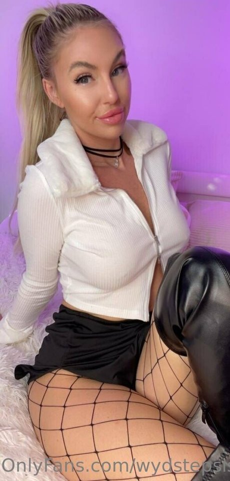 オンリーファンズでのセクスティング アダルト無料 ギャラリー