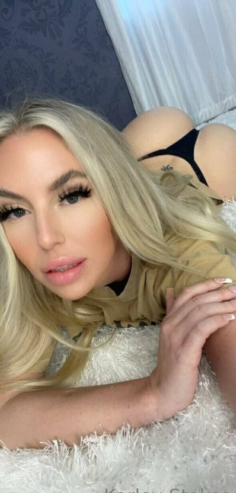 毛深いラテン系オンリーファンズ HD ギャラリー