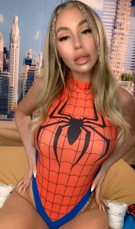 義母オンリーファンズ アートポルノ 写真