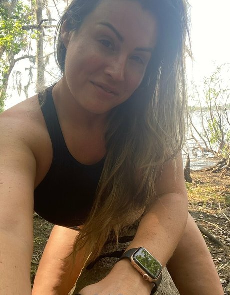 cocovandi 無料女優 写真