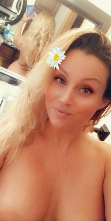 BBW TS オンリーファンズ 裸 画像