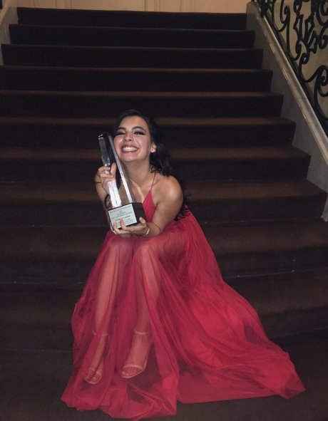 Isabella Gomez ポルノスター ヌード 写真