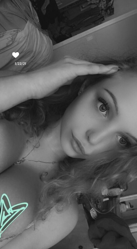 Evieerikson スター xxx 写真