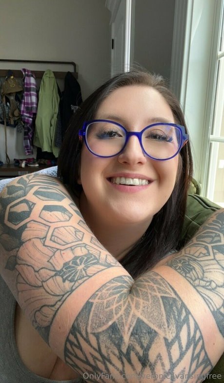 veronicavansingfree セクシーモデル 写真