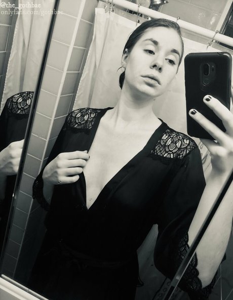 熟女乱交OnlyFans HD ギャラリー