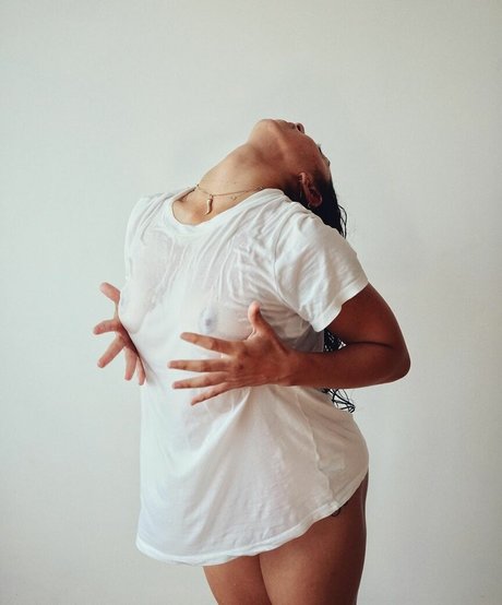 Stephanie Marieotto xxx女優 画像