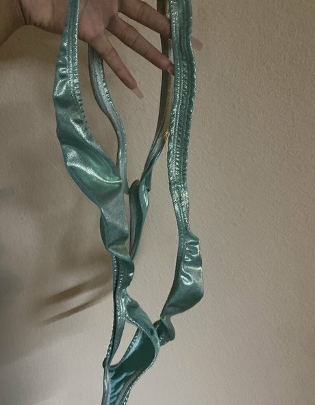 famousaria アートモデル 写真