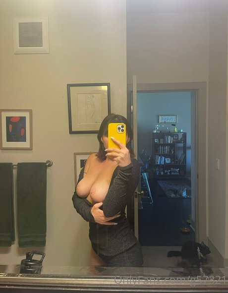 bgkerix38652 ポルノ女優 写真