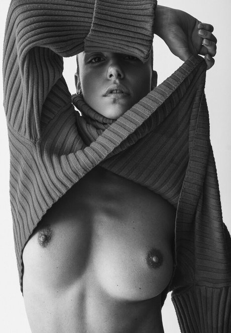 ママの足OnlyFans HD アーカイブ