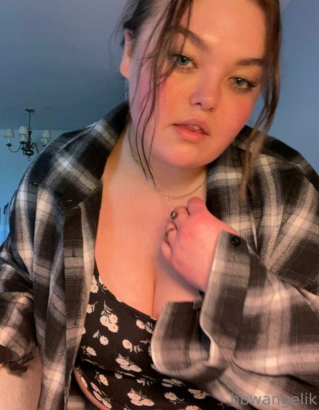 ラバーオンリーファン 裸 ギャラリー