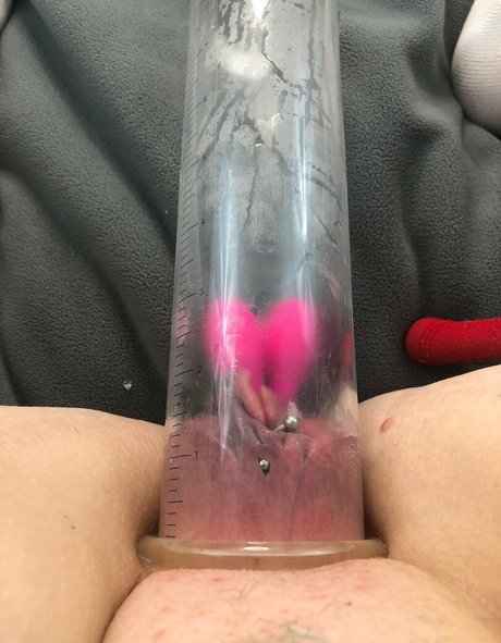 ivy nox スター 裸 画像