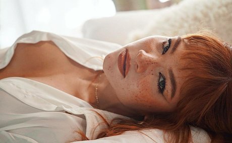 肉厚マンコオンリーファンズ セクシーヌード アーカイブ