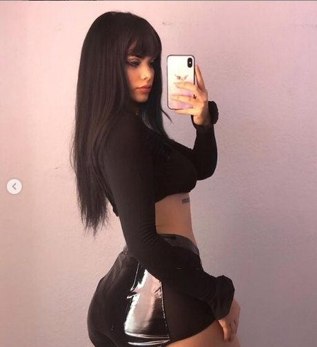 asmr ジンジャー オンリーファンズ ポルノ 写真