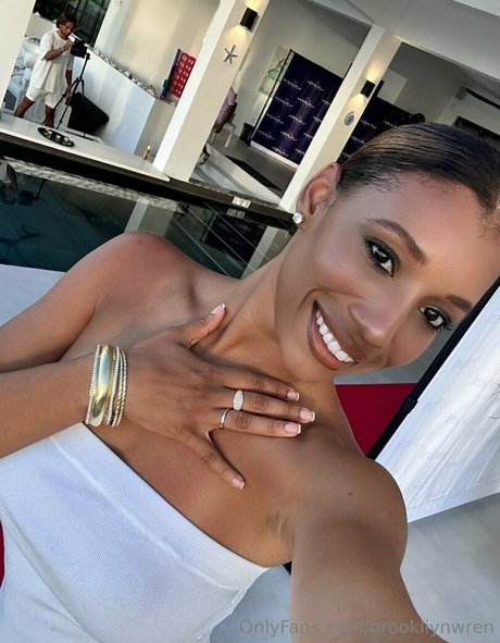 brookliynwren ホットモデル 画像
