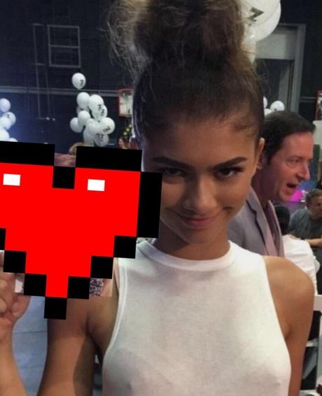 赤毛の太めOnlyFans アダルト無料 写真