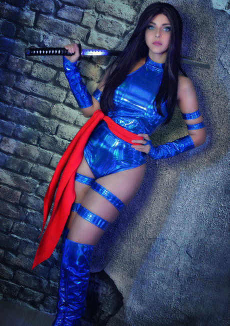 Shermie Cosplay 完璧なモデル 写真