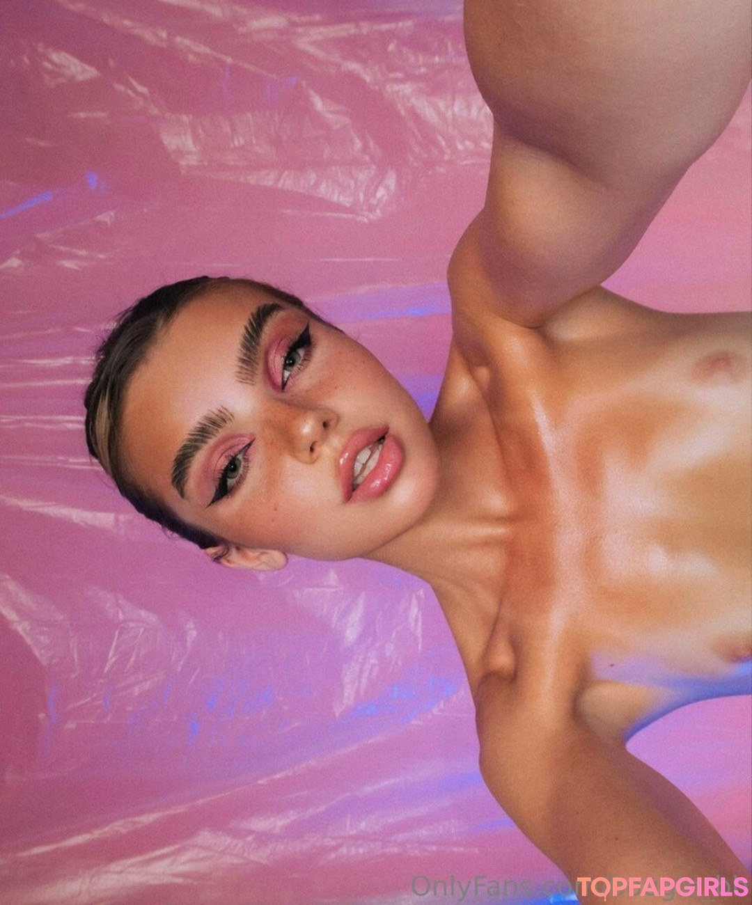 アジア人 ノーPPV オンリーファンズ 無料ポルノ 写真