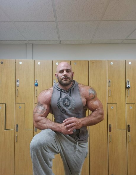 justinmetrando セクシーモデル 画像