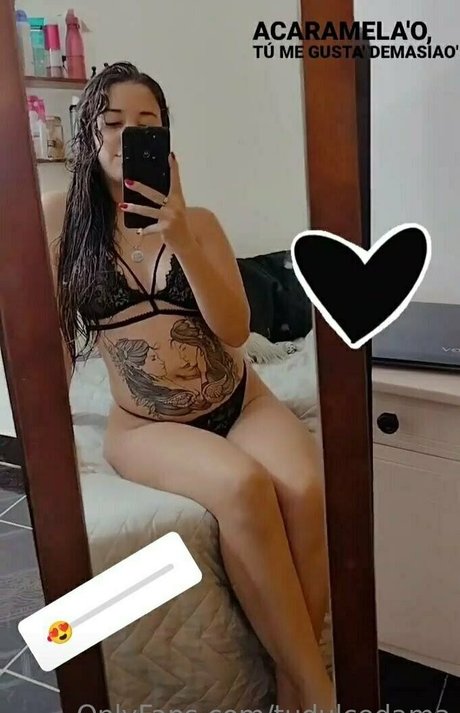 曲線美のラテン系オンリーファンズ セクシーxxx 画像