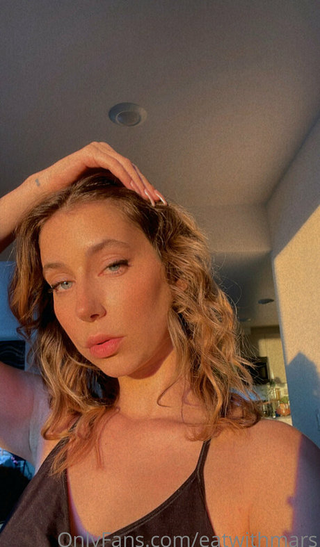 アジア人女性OnlyFans ポルノ 写真