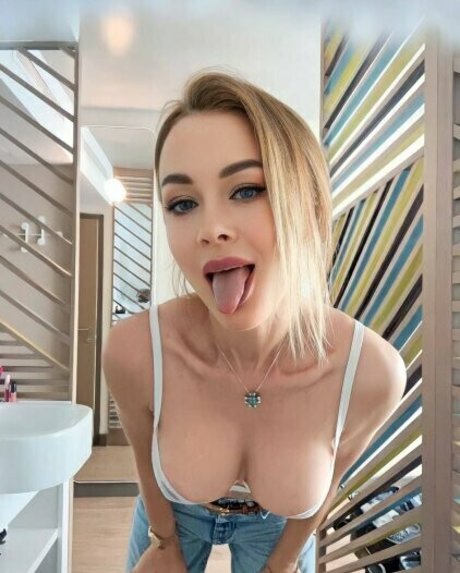 クリスマスヌードOnlyFans アートxxx 画像