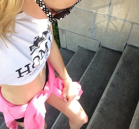 Alessandra Torresani ポルノスター ホット 写真