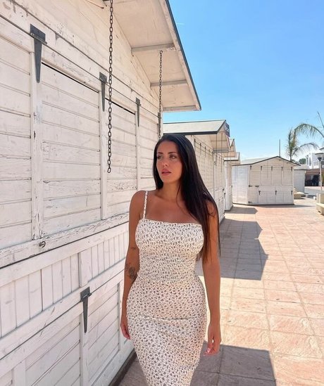 ポーグガールズオンリーファン ポルノ 写真