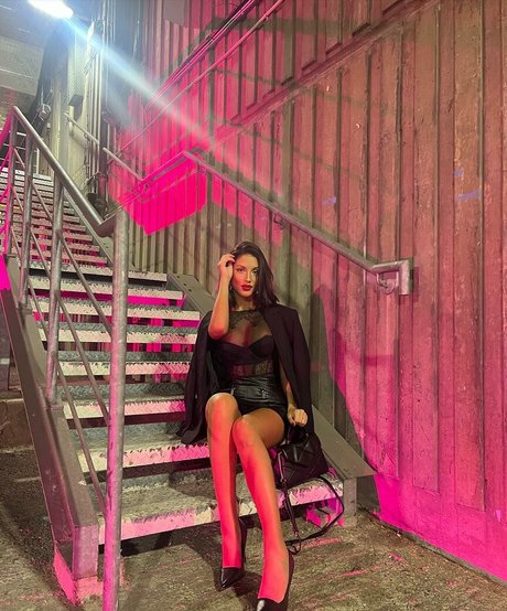 Tania Medina ポルノスター 写真