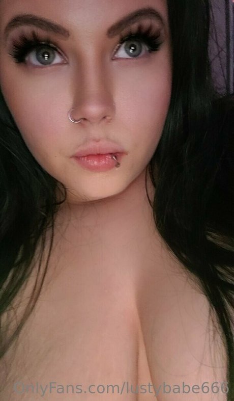 lustybabe666 かわいいスター 写真