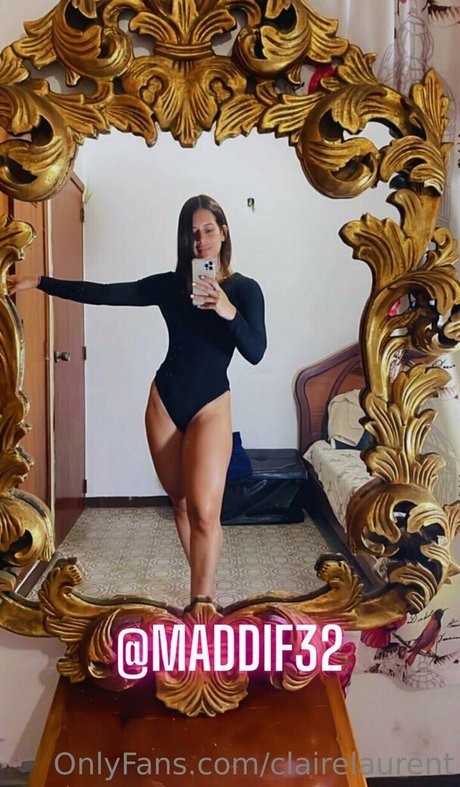 clairelaurent ポルノモデル 写真