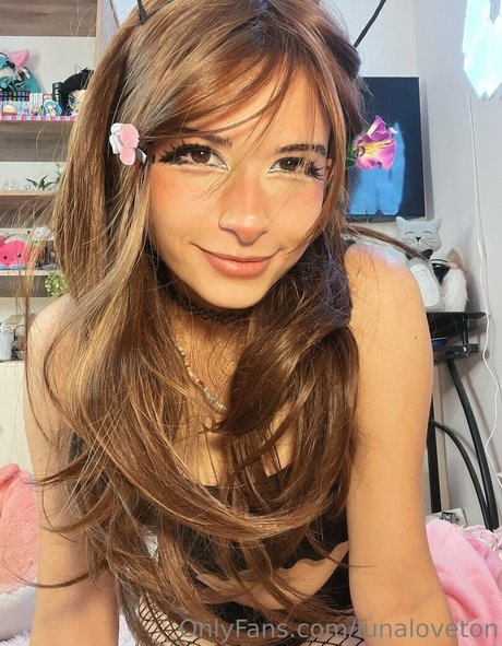 パウグプリンセスOnlyFans HD 写真