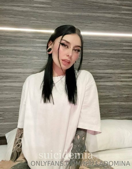 helladomina HDポルノスター ギャラリー