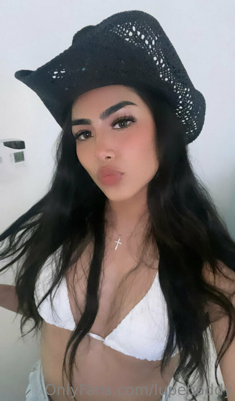 lupebaddy エロティックなスター 写真