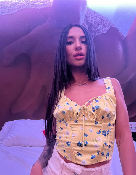 プリティオンリーファンズ 裸 写真