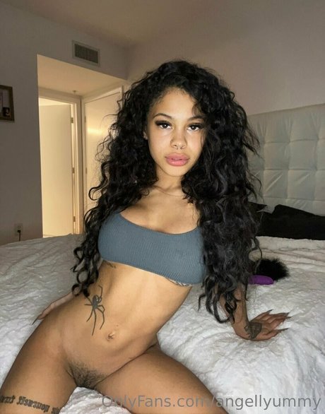 angellyummy 高品質モデル 写真