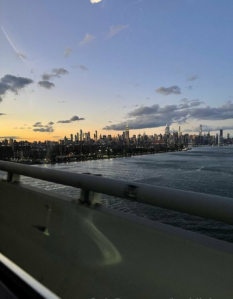 joyythestallion ヌードのポルノスター ギャラリー