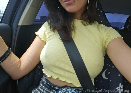 コスプレオンリーファンズ 美しいヌード 画像