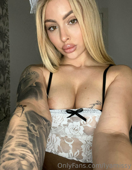 BBWキティOnlyFans 無料 画像