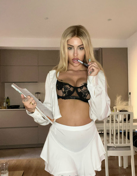 巨乳アナルOnlyFans えろ 写真